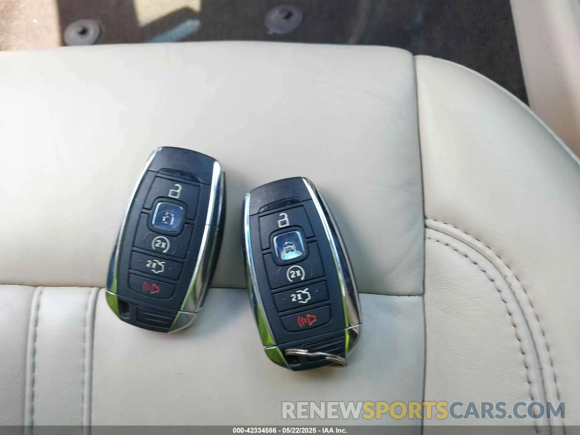 11 Photograph of a damaged car 3LN6L5C99KR601818 LINCOLN MKZ 2019
