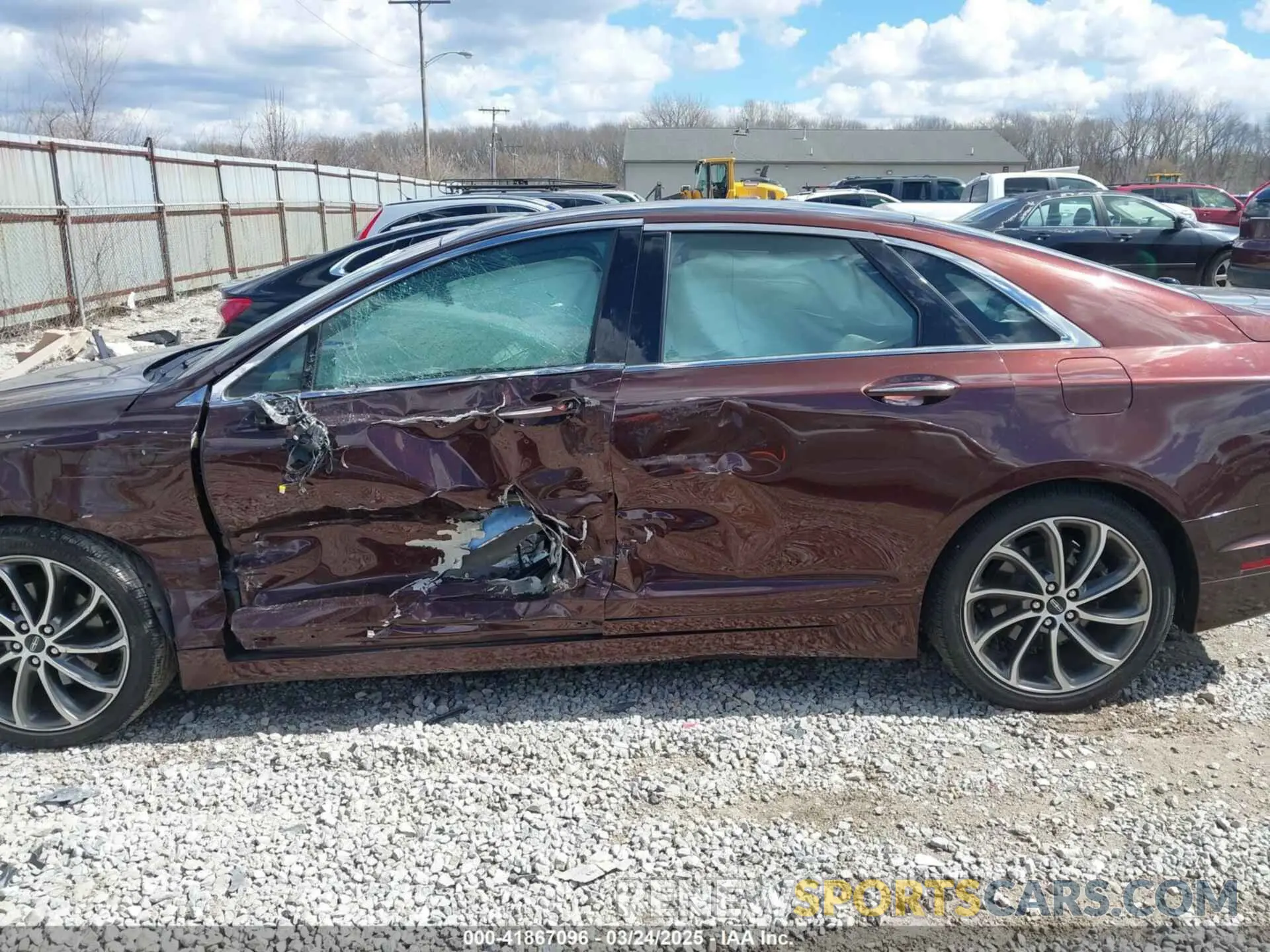 14 Photograph of a damaged car 3LN6L5C9XKR632687 LINCOLN MKZ 2019