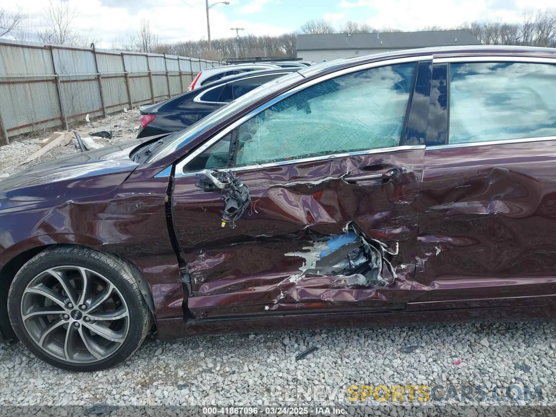 6 Photograph of a damaged car 3LN6L5C9XKR632687 LINCOLN MKZ 2019