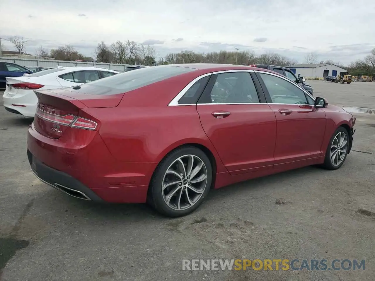 3 Photograph of a damaged car 3LN6L5D90KR604086 LINCOLN MKZ 2019