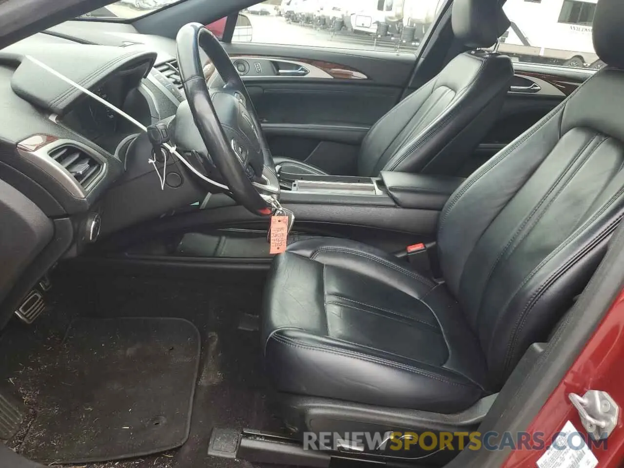 7 Photograph of a damaged car 3LN6L5D90KR604086 LINCOLN MKZ 2019