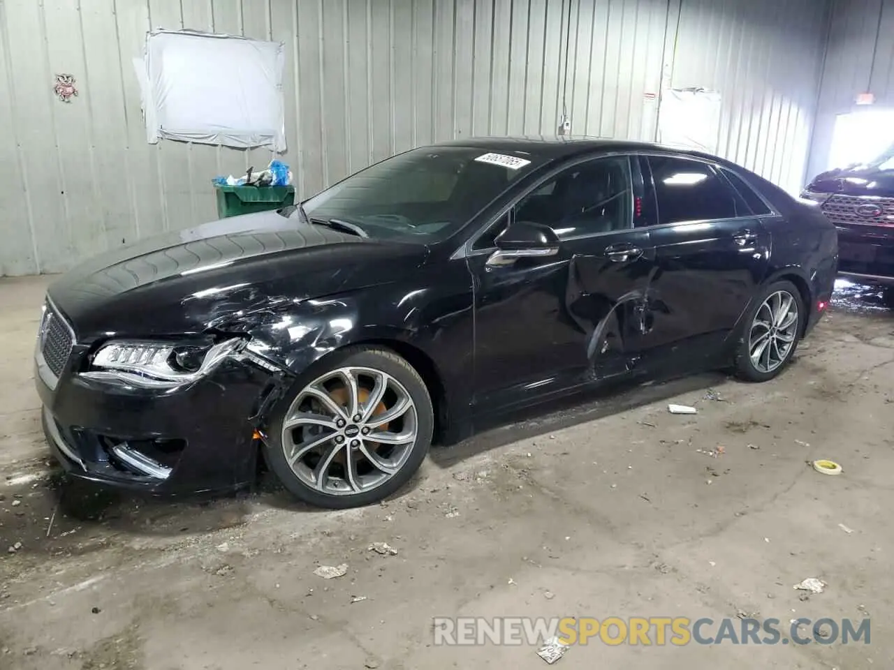 1 Photograph of a damaged car 3LN6L5D90KR628310 LINCOLN MKZ 2019