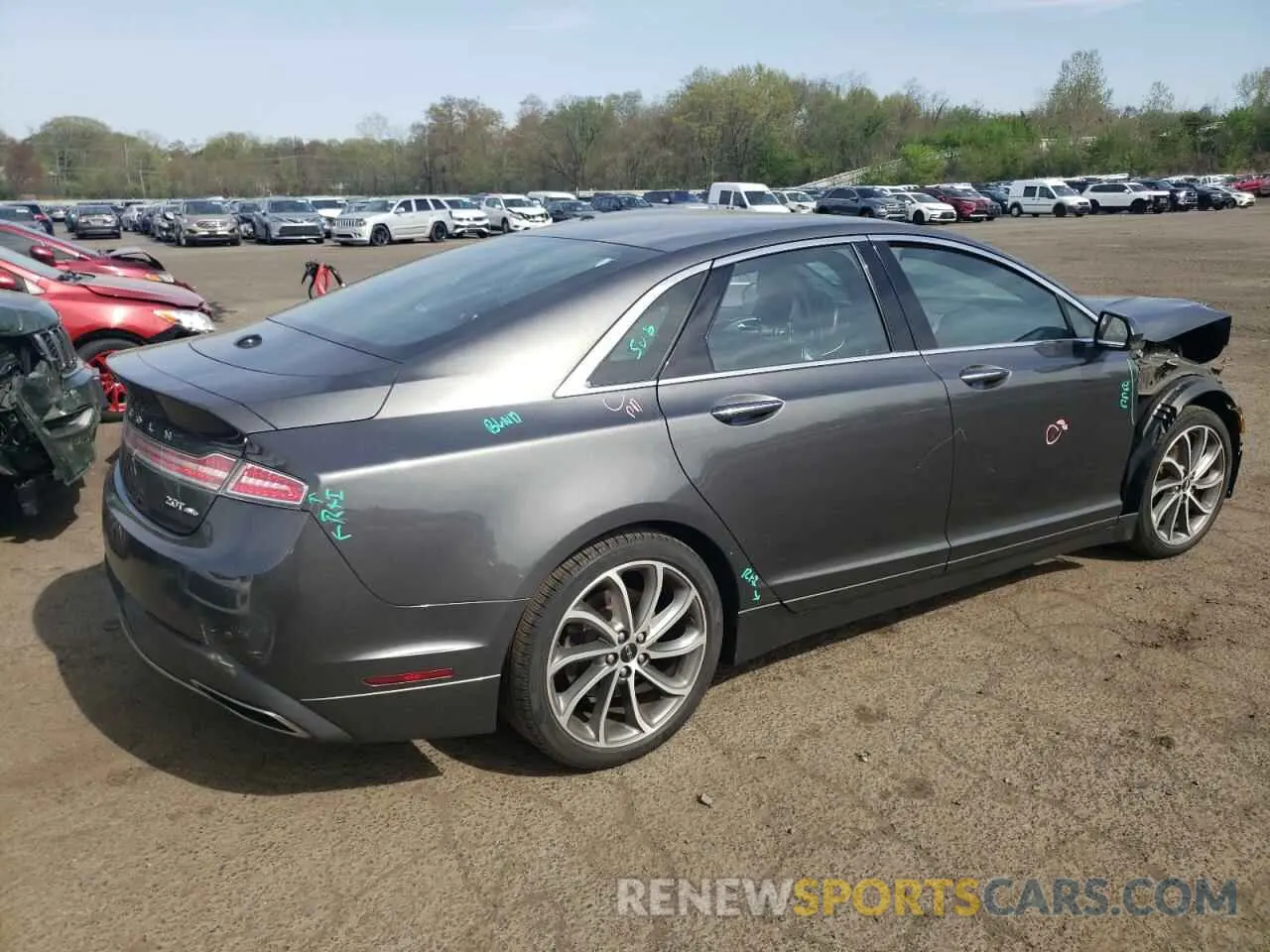 3 Photograph of a damaged car 3LN6L5D93KR602025 LINCOLN MKZ 2019