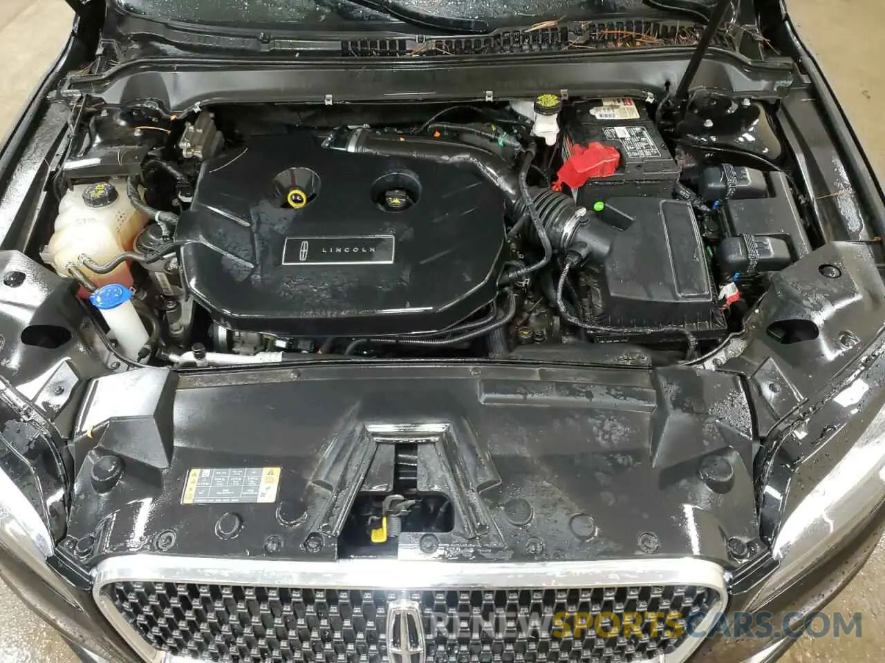 11 Photograph of a damaged car 3LN6L5D93KR625160 LINCOLN MKZ 2019
