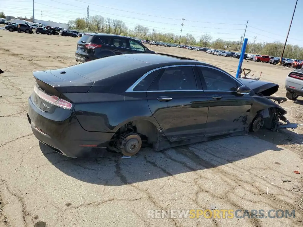 3 Photograph of a damaged car 3LN6L5D98KR607589 LINCOLN MKZ 2019