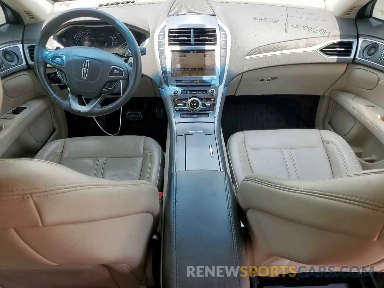 8 Photograph of a damaged car 3LN6L5D98KR609438 LINCOLN MKZ 2019