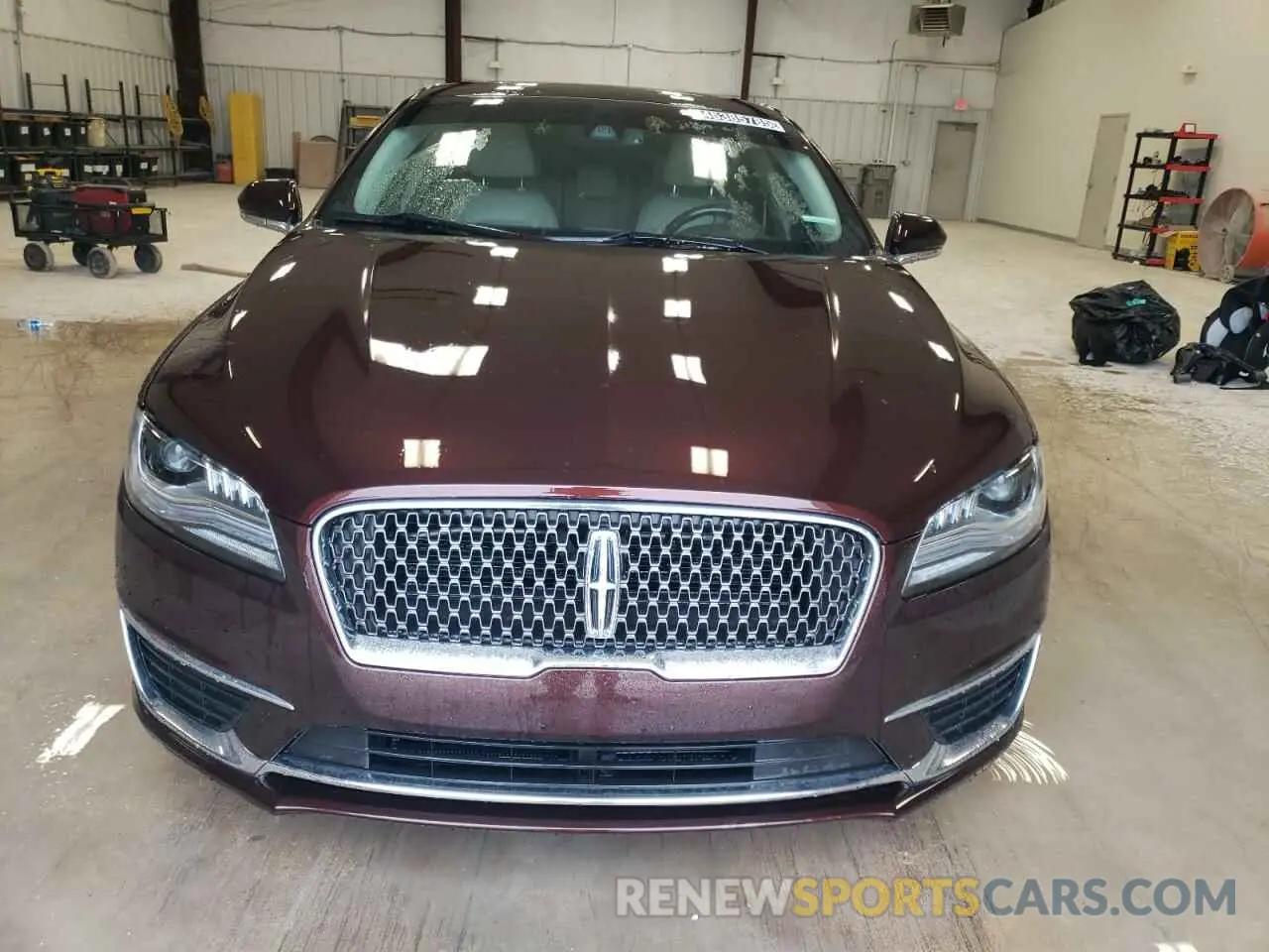 5 Photograph of a damaged car 3LN6L5D99KR604085 LINCOLN MKZ 2019