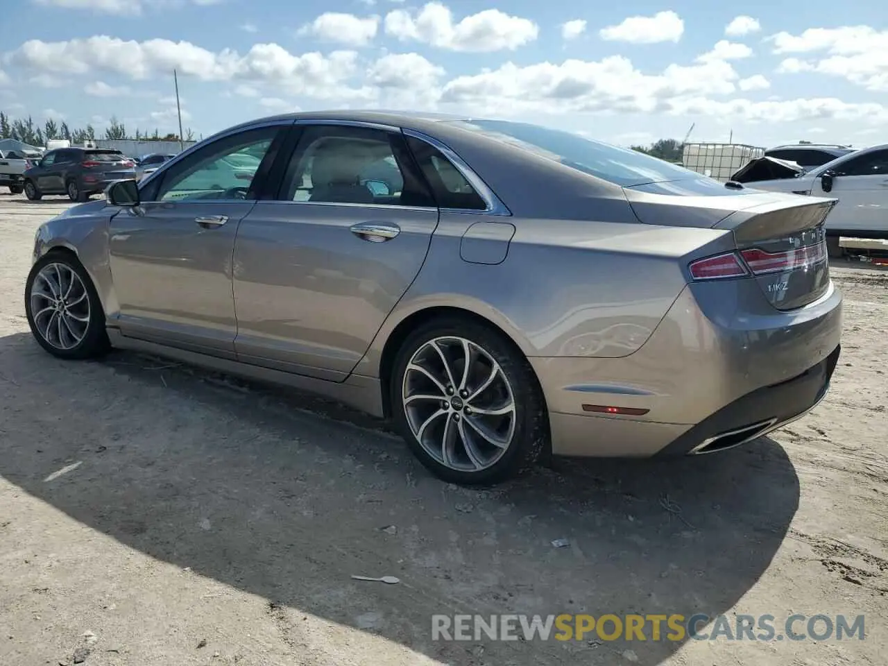 2 Photograph of a damaged car 3LN6L5D9XKR627875 LINCOLN MKZ 2019