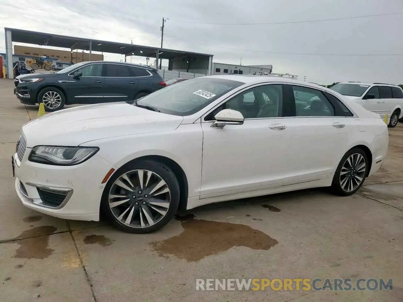 1 Photograph of a damaged car 3LN6L5E91KR607836 LINCOLN MKZ 2019