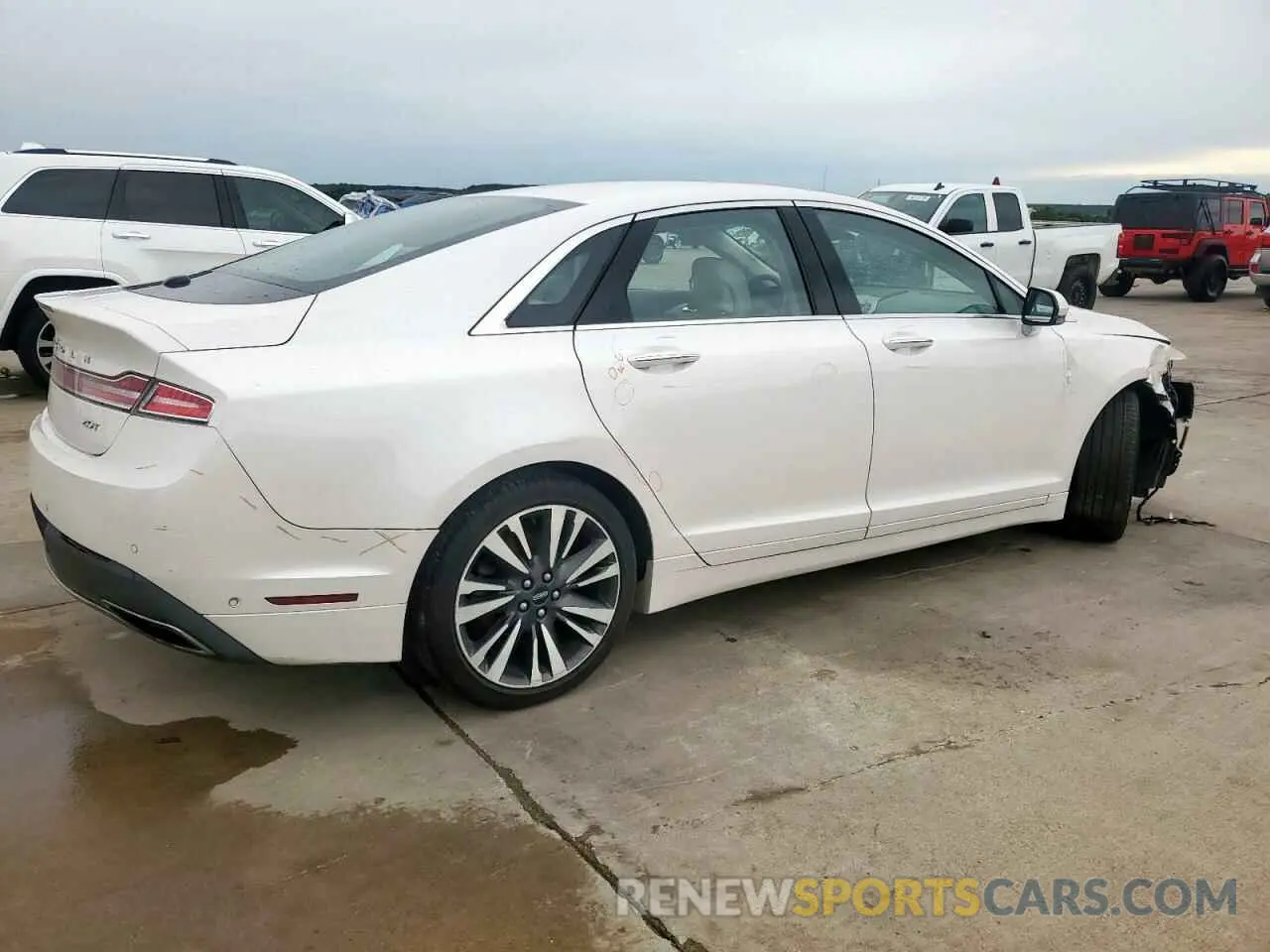 3 Photograph of a damaged car 3LN6L5E91KR607836 LINCOLN MKZ 2019