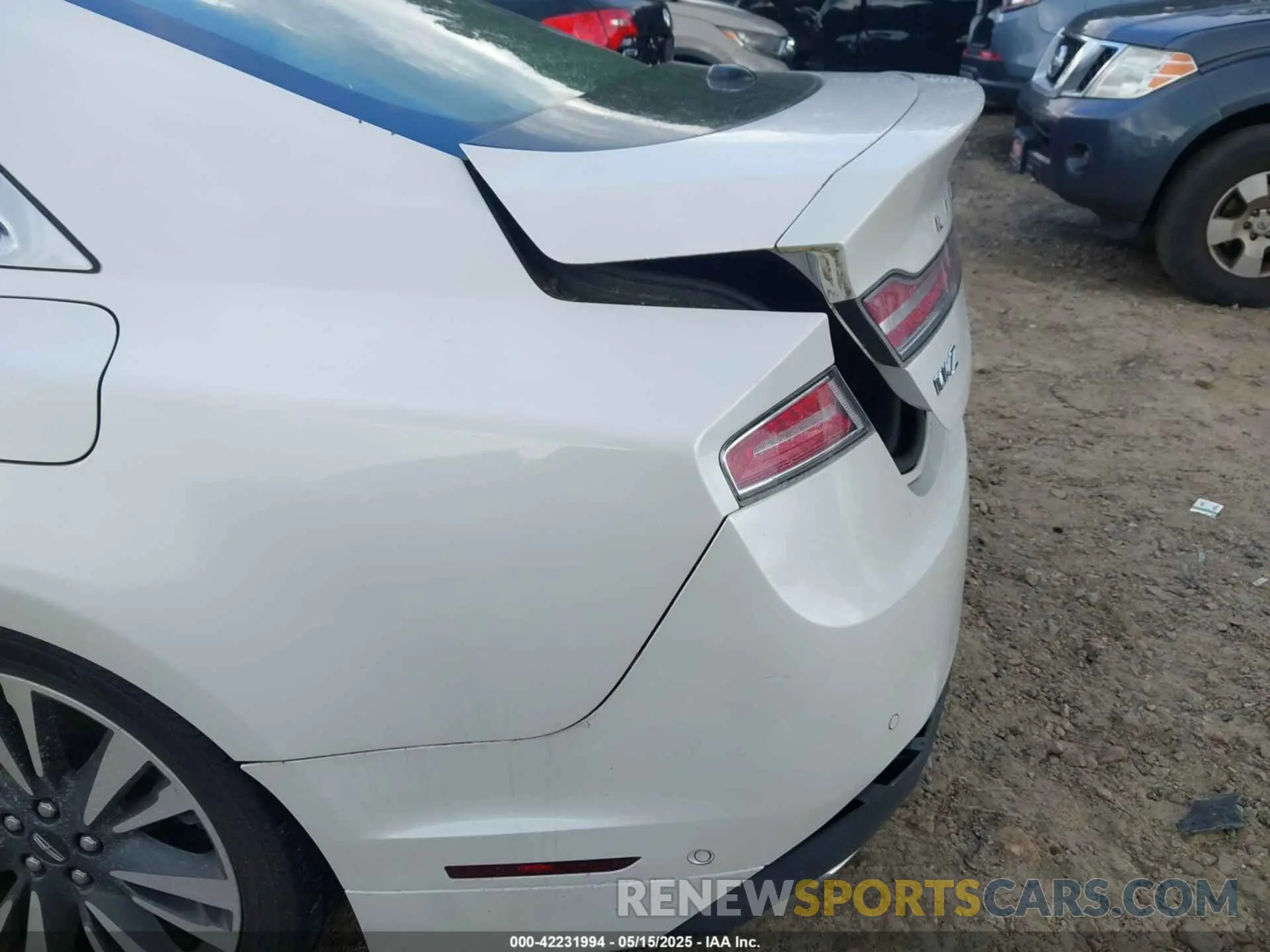 20 Photograph of a damaged car 3LN6L5E94KR607412 LINCOLN MKZ 2019