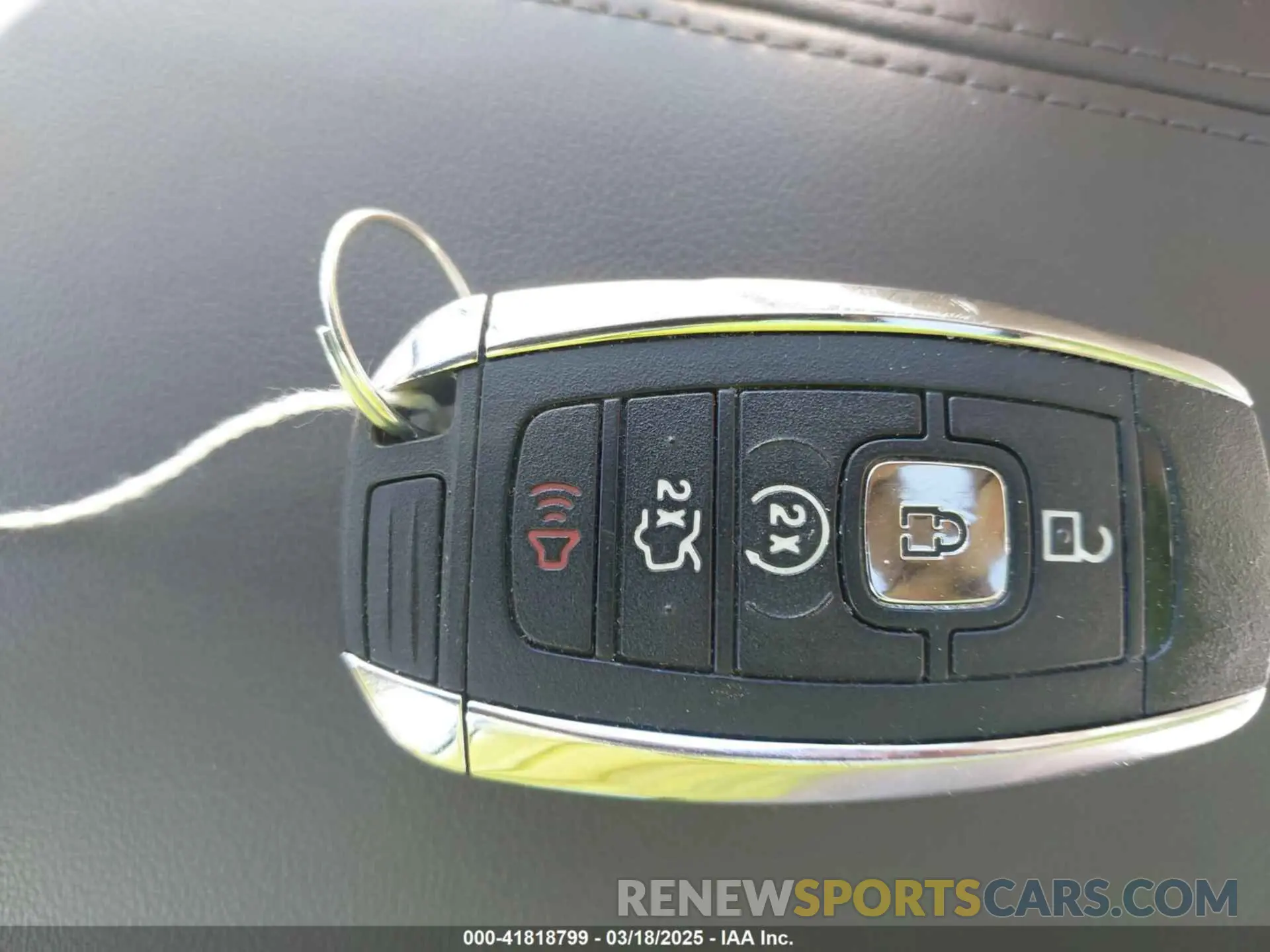 11 Photograph of a damaged car 3LN6L5E97KR605301 LINCOLN MKZ 2019