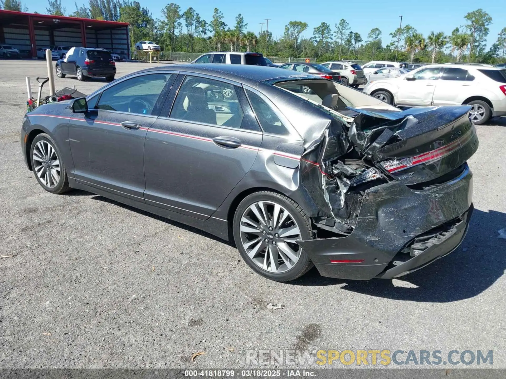 3 Photograph of a damaged car 3LN6L5E97KR605301 LINCOLN MKZ 2019