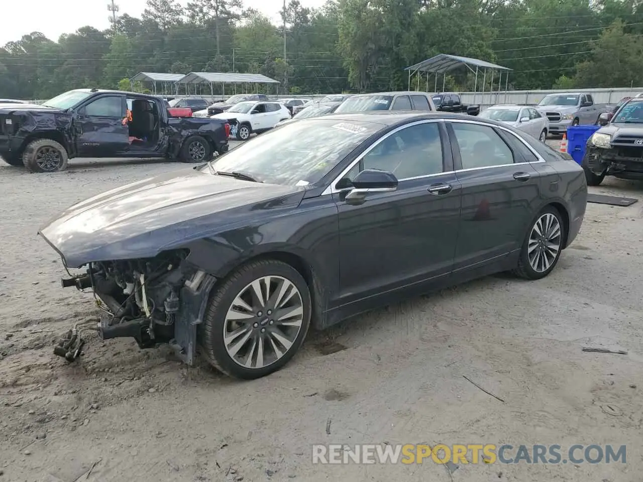1 Photograph of a damaged car 3LN6L5E98KR601774 LINCOLN MKZ 2019