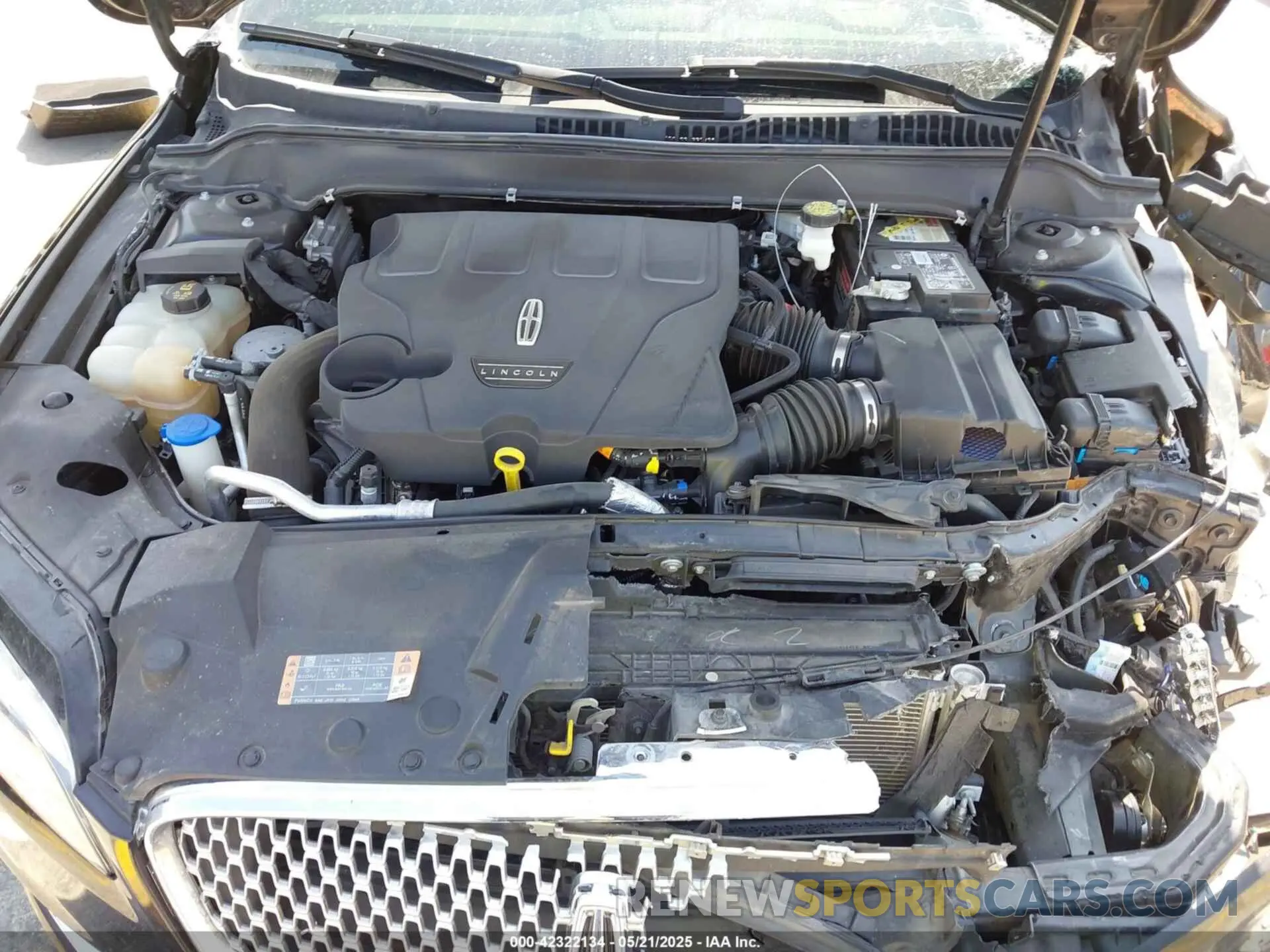 10 Photograph of a damaged car 3LN6L5EC8KR629330 LINCOLN MKZ 2019