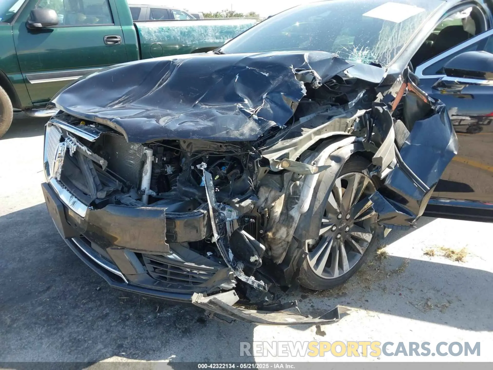 6 Photograph of a damaged car 3LN6L5EC8KR629330 LINCOLN MKZ 2019