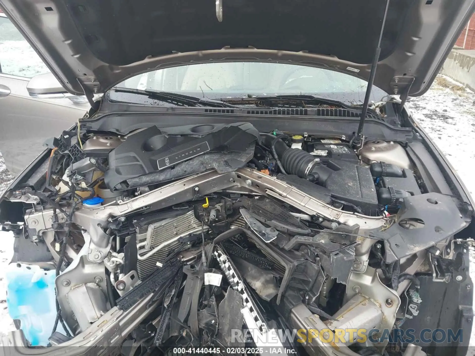 10 Photograph of a damaged car 3LN6L5F91KR613327 LINCOLN MKZ 2019