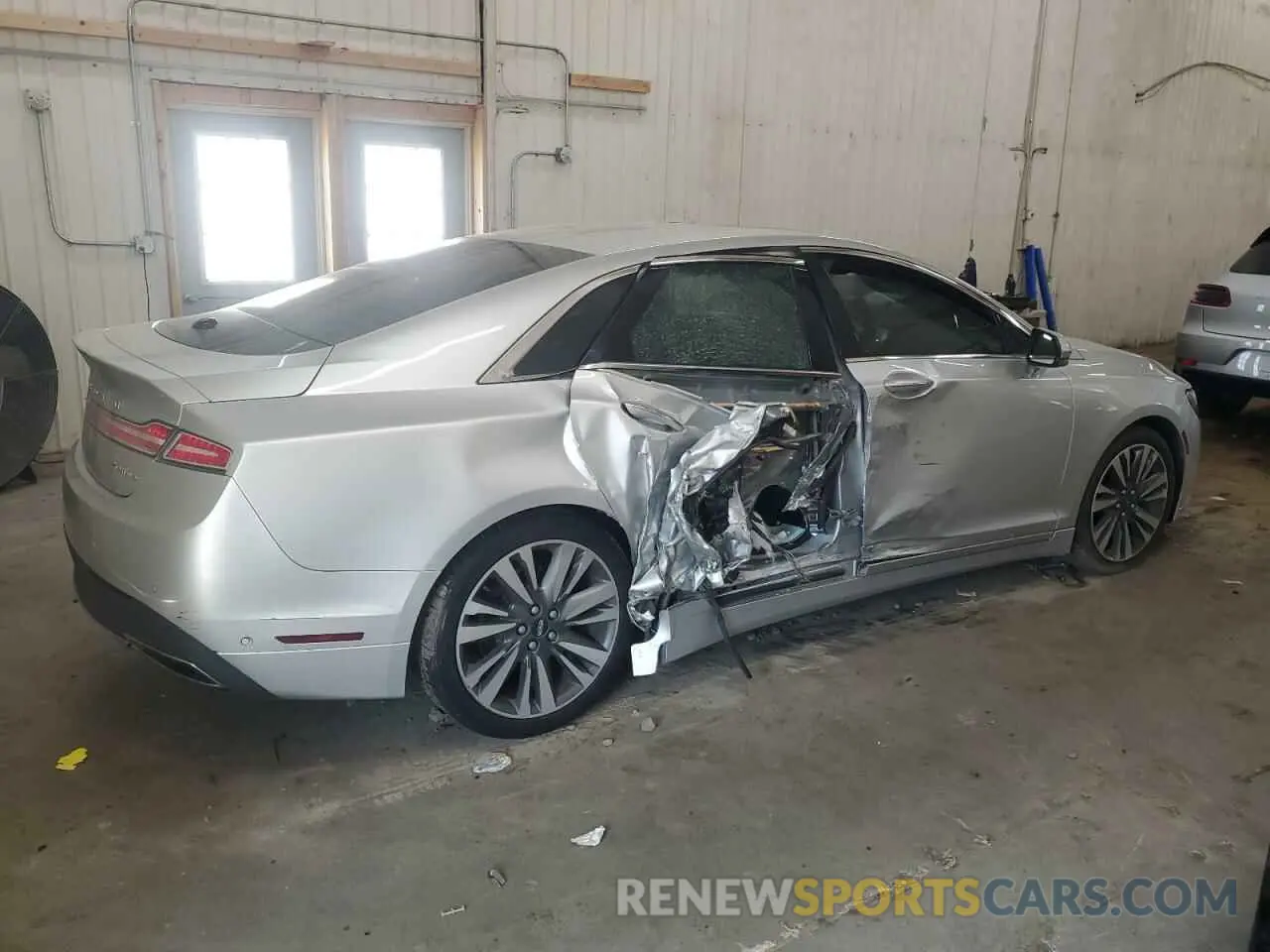 3 Photograph of a damaged car 3LN6L5F94KR628842 LINCOLN MKZ 2019