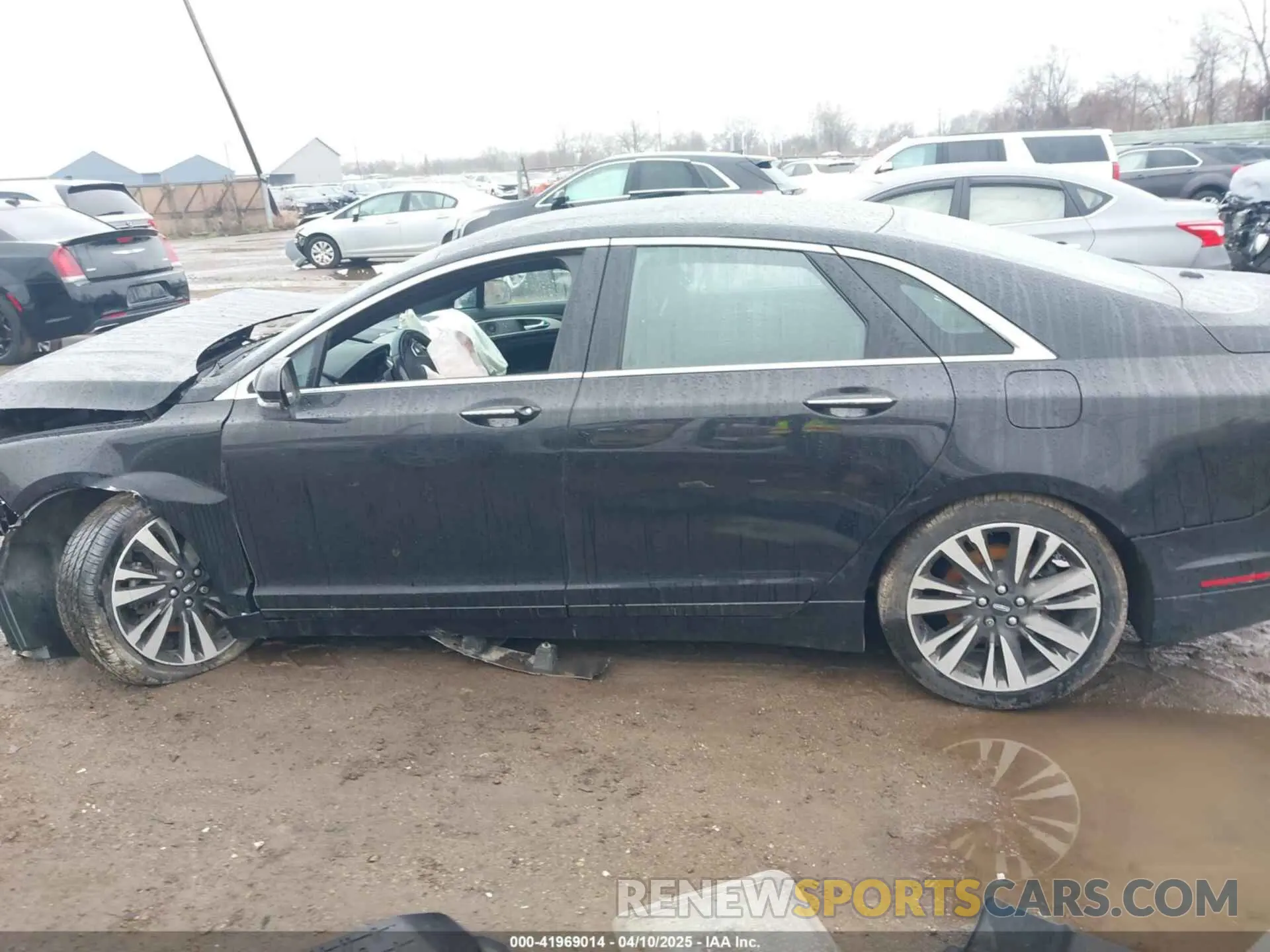 13 Photograph of a damaged car 3LN6L5F94KR629361 LINCOLN MKZ 2019