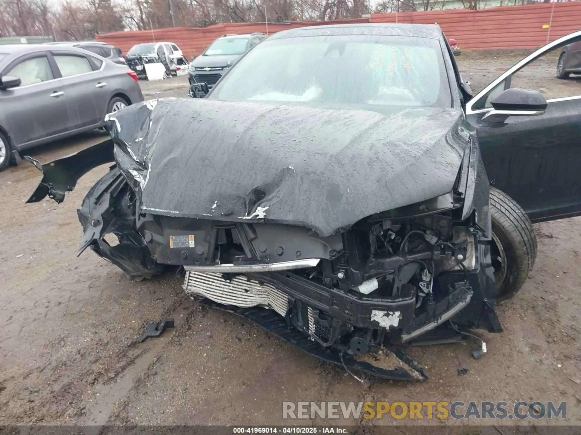 6 Photograph of a damaged car 3LN6L5F94KR629361 LINCOLN MKZ 2019