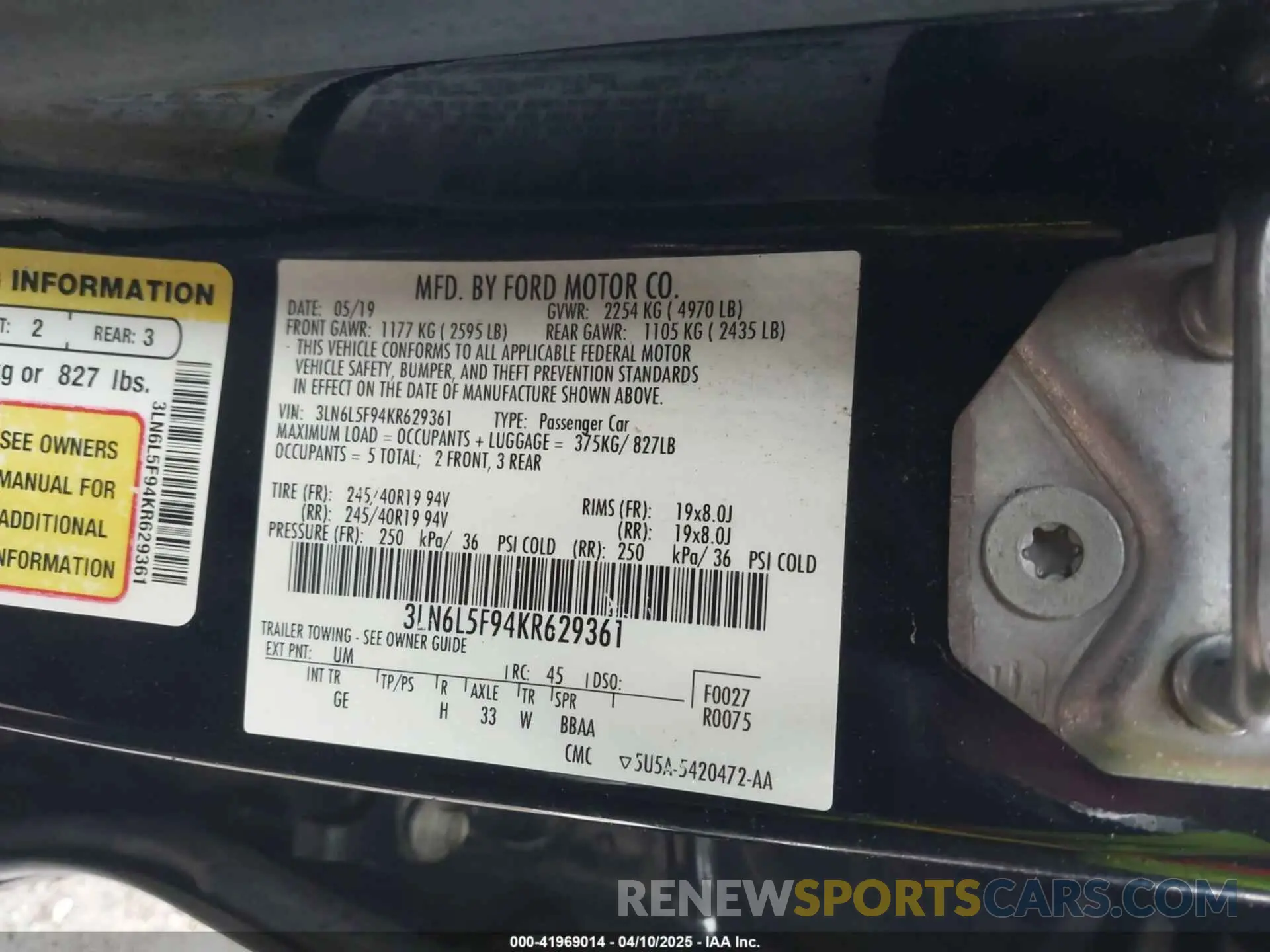 9 Photograph of a damaged car 3LN6L5F94KR629361 LINCOLN MKZ 2019