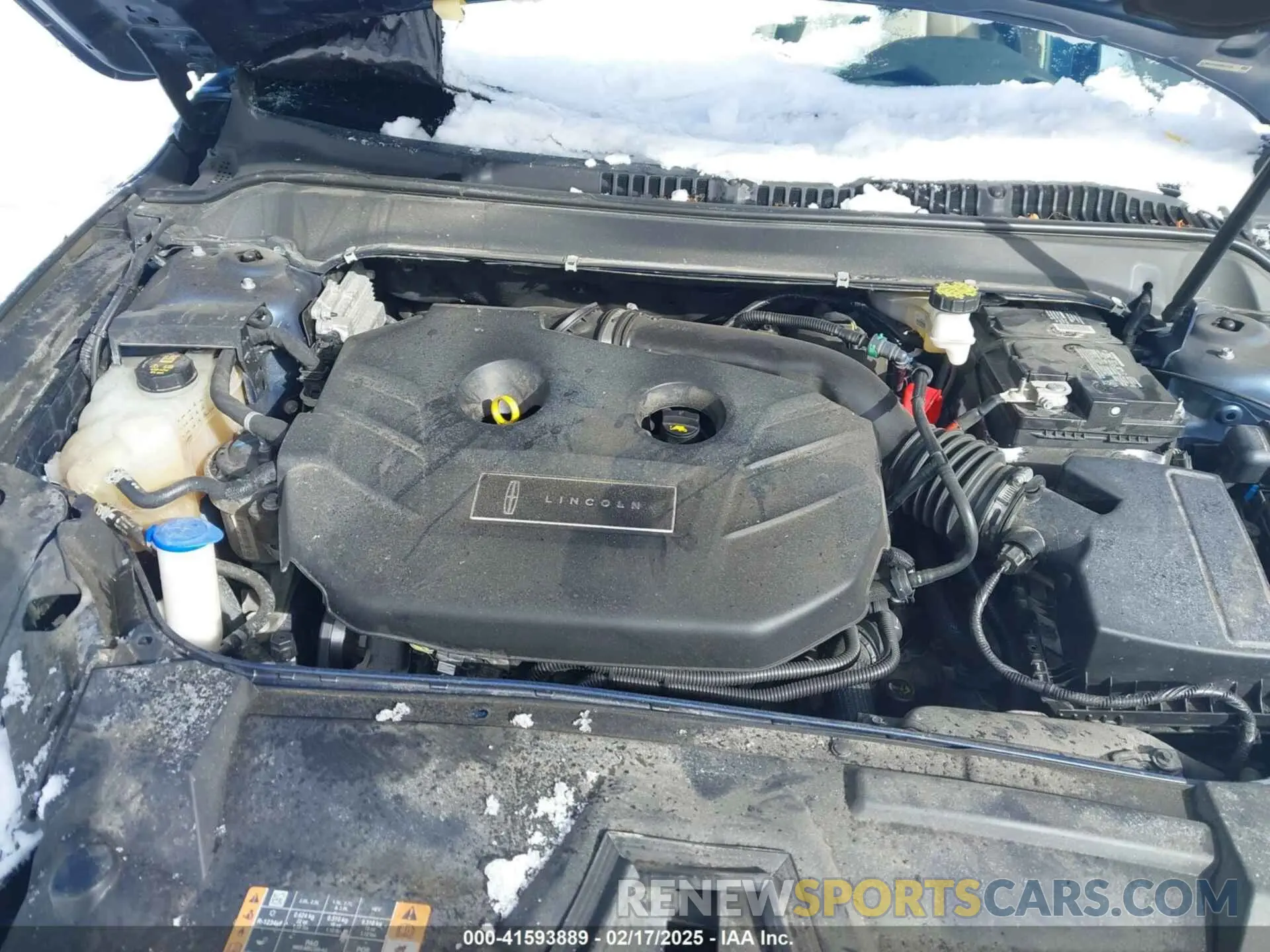 10 Photograph of a damaged car 3LN6L5F99KR631770 LINCOLN MKZ 2019