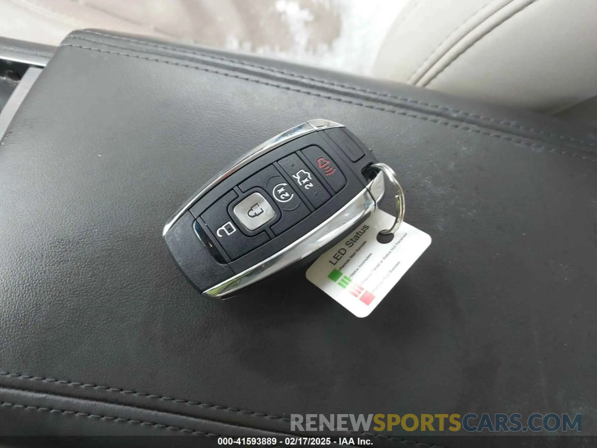 11 Photograph of a damaged car 3LN6L5F99KR631770 LINCOLN MKZ 2019