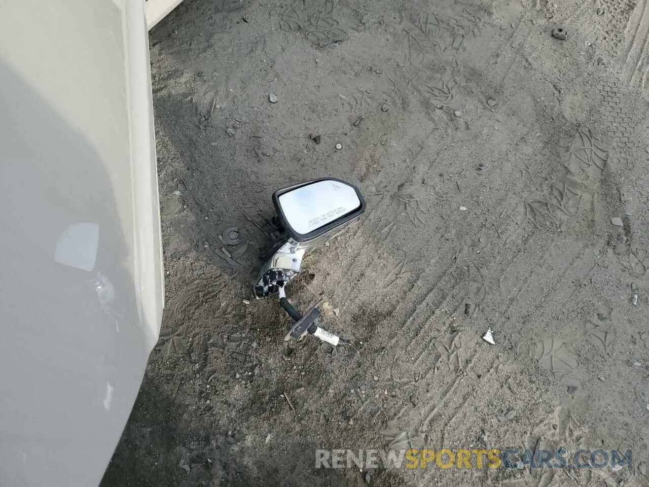 12 Photograph of a damaged car 3LN6L5MU9KR633669 LINCOLN MKZ 2019