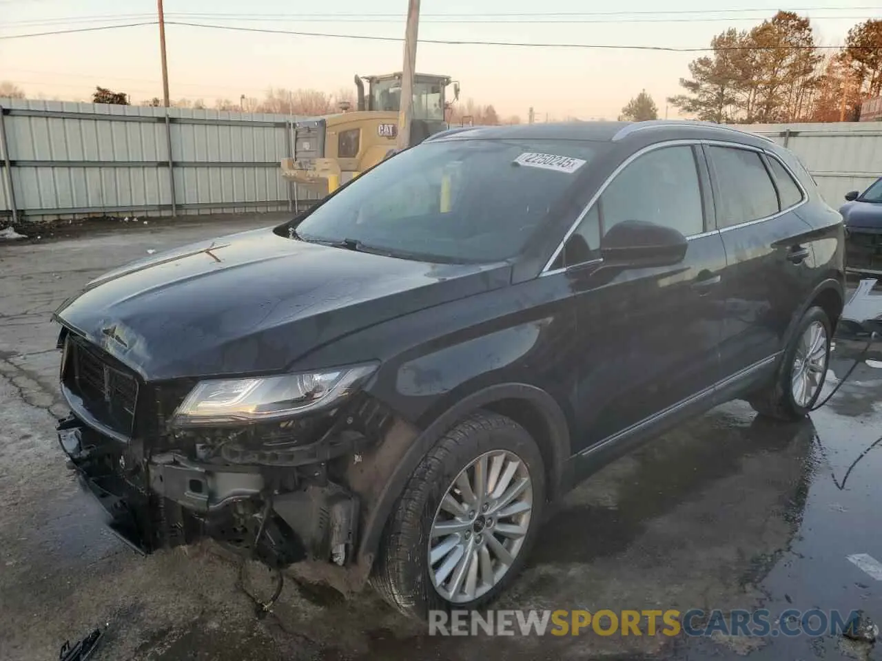 1 Photograph of a damaged car 5LMCJ1C91KUL08079 LINCOLN MKZ 2019