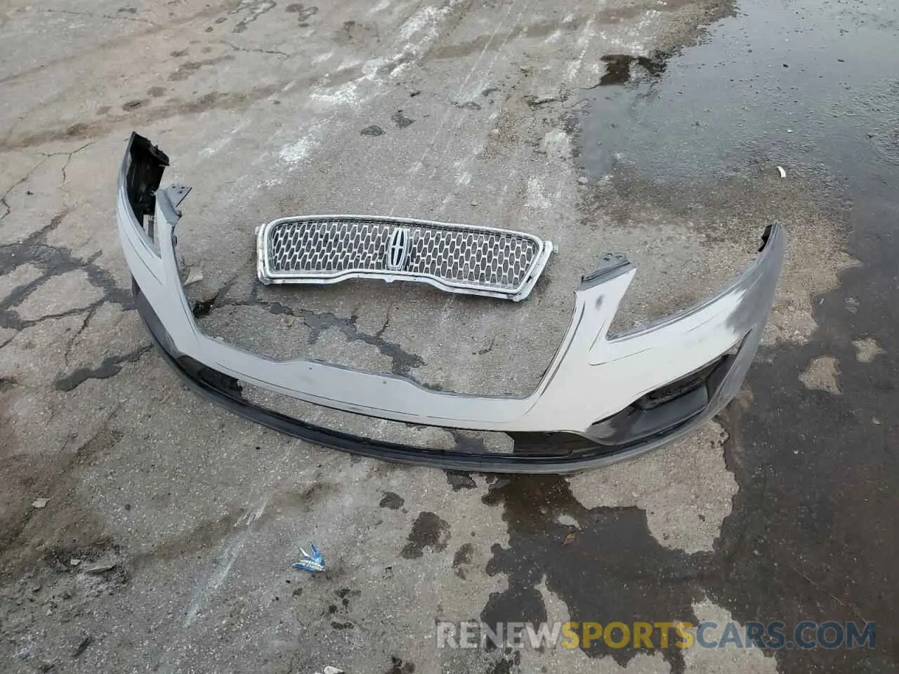 13 Photograph of a damaged car 5LMCJ1C91KUL08079 LINCOLN MKZ 2019