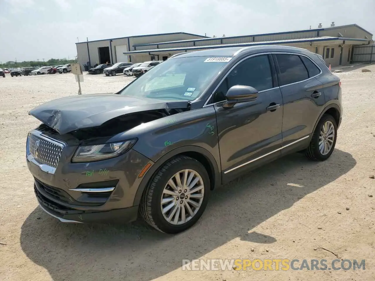 1 Photograph of a damaged car 5LMCJ1C96KUL12564 LINCOLN MKZ 2019