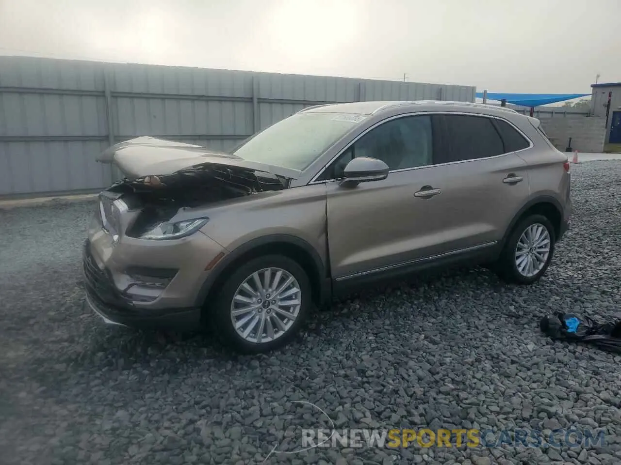1 Photograph of a damaged car 5LMCJ1C98KUL46098 LINCOLN MKZ 2019