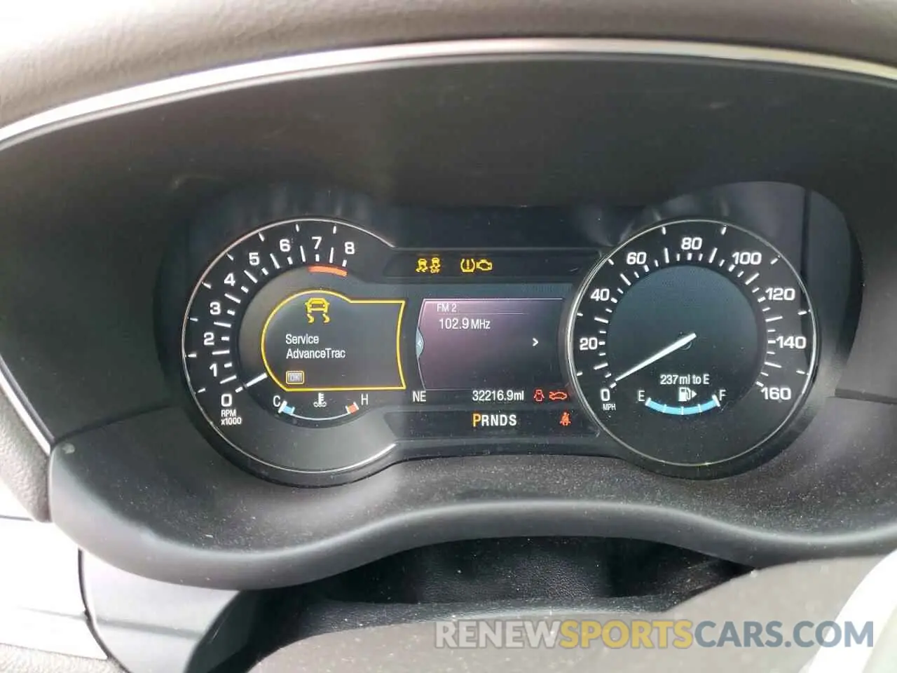 9 Photograph of a damaged car 5LMCJ1C9XKUL26497 LINCOLN MKZ 2019