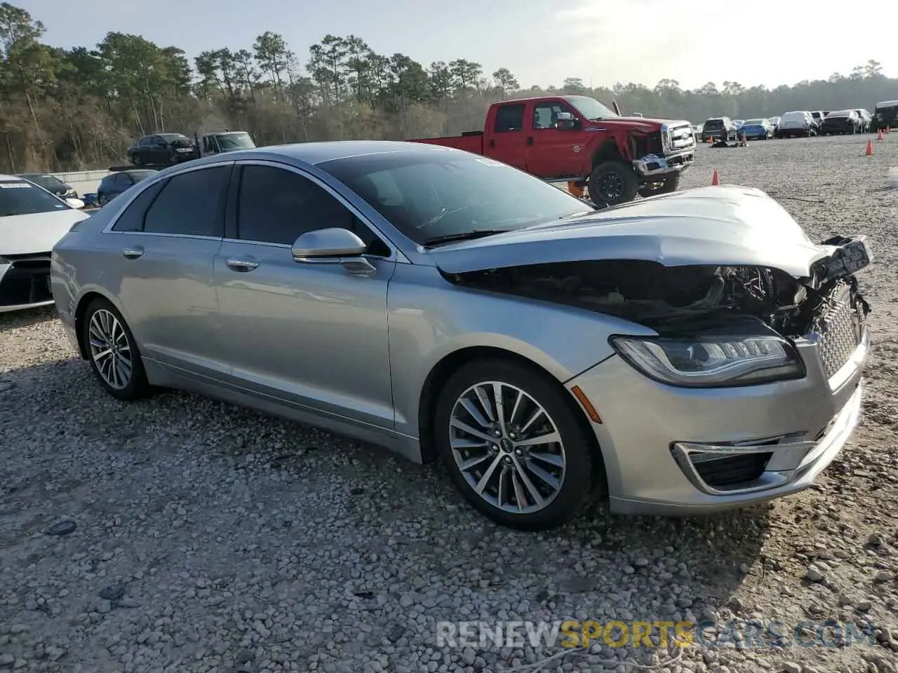 4 Photograph of a damaged car 3LN6L5A91LR603843 LINCOLN MKZ 2020