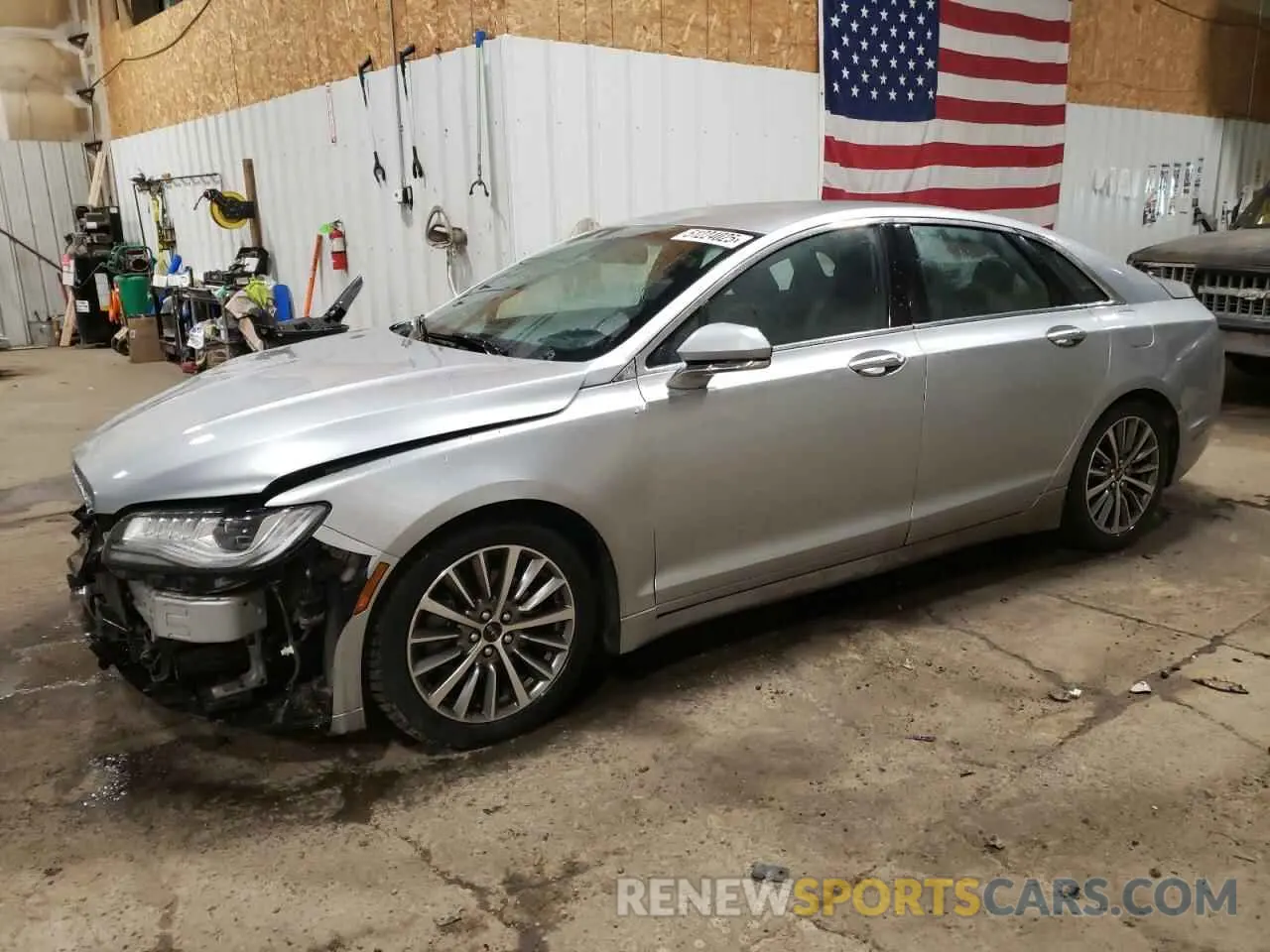 1 Photograph of a damaged car 3LN6L5A94LR603903 LINCOLN MKZ 2020
