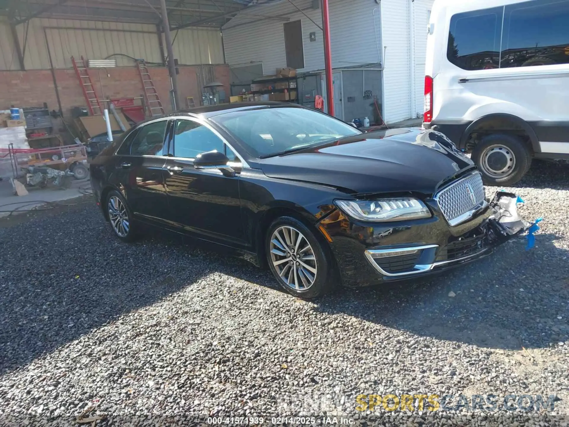 1 Photograph of a damaged car 3LN6L5A94LR603934 LINCOLN MKZ 2020