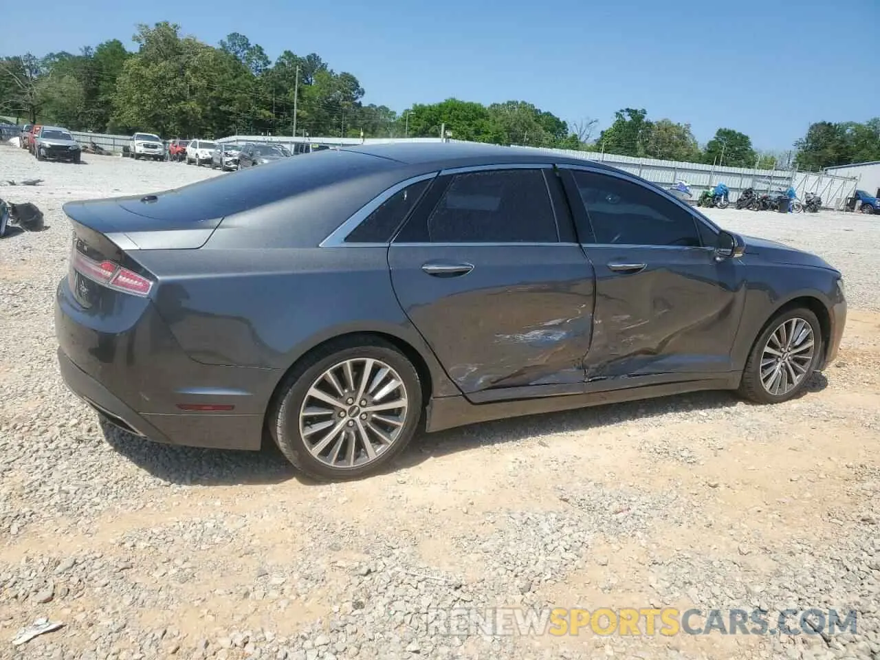 3 Photograph of a damaged car 3LN6L5A96LR608844 LINCOLN MKZ 2020