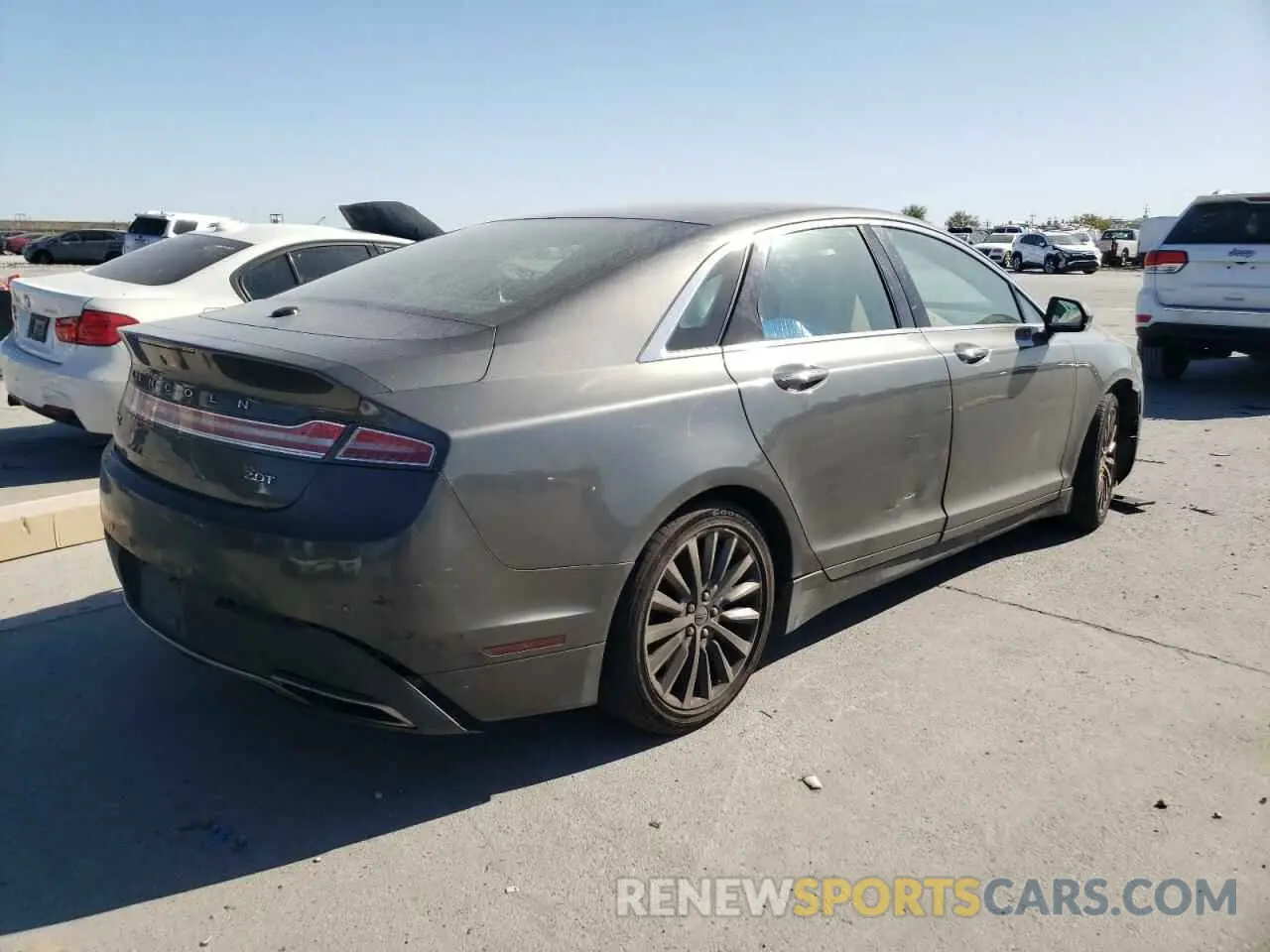 3 Photograph of a damaged car 3LN6L5A98LR611468 LINCOLN MKZ 2020