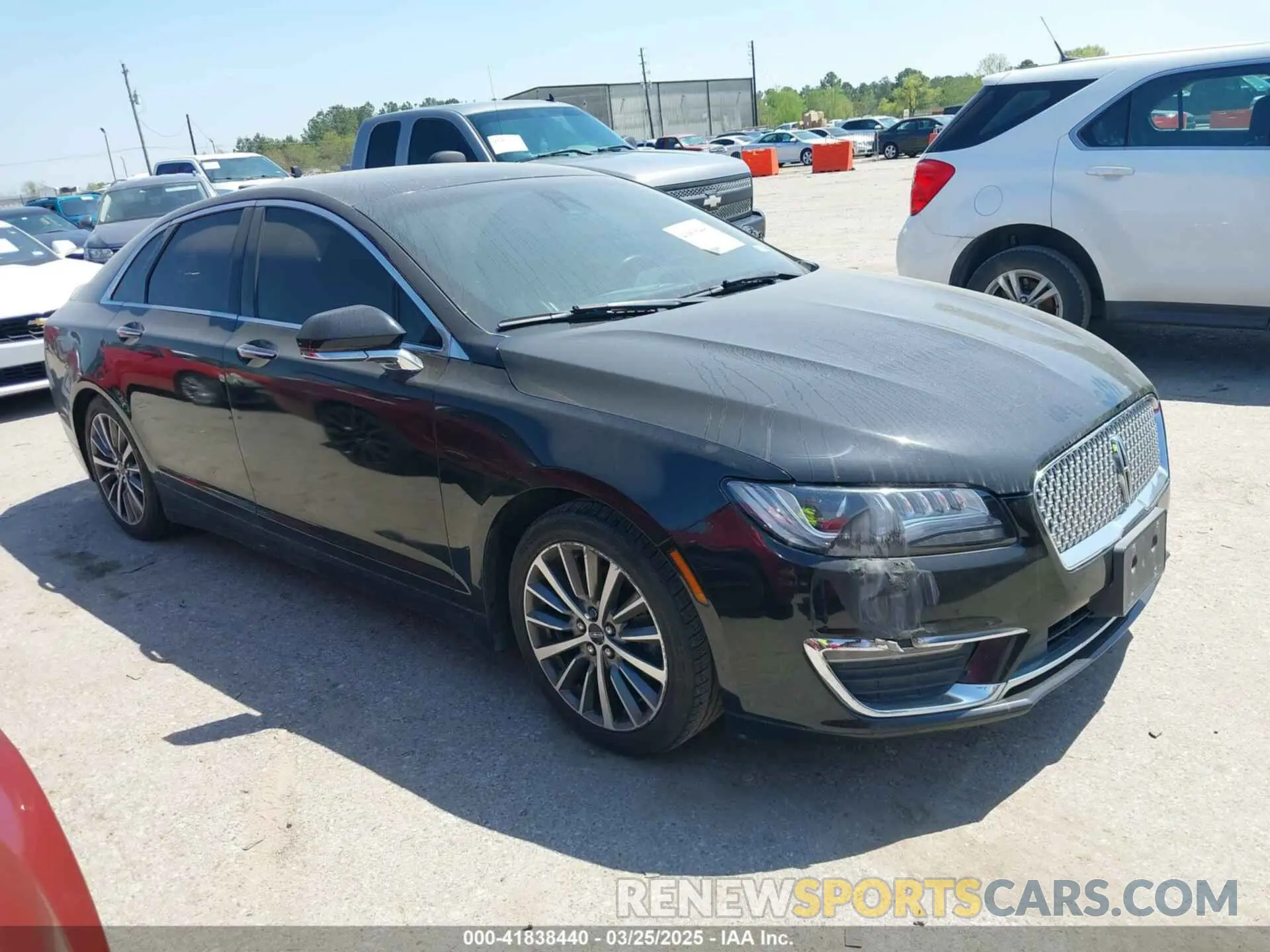 1 Photograph of a damaged car 3LN6L5A99LR611513 LINCOLN MKZ 2020