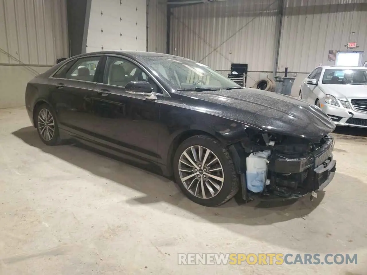 4 Photograph of a damaged car 3LN6L5B93LR622764 LINCOLN MKZ 2020