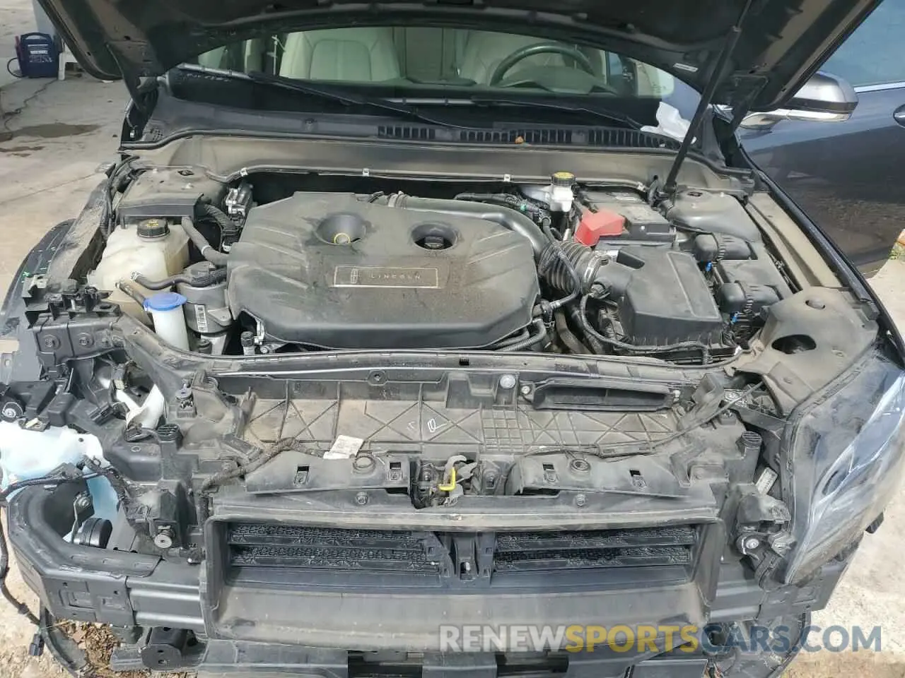 11 Photograph of a damaged car 3LN6L5E96LR614668 LINCOLN MKZ 2020