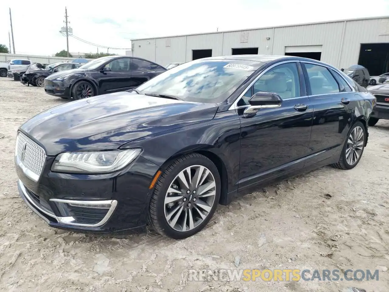 1 Photograph of a damaged car 3LN6L5E97LR603002 LINCOLN MKZ 2020