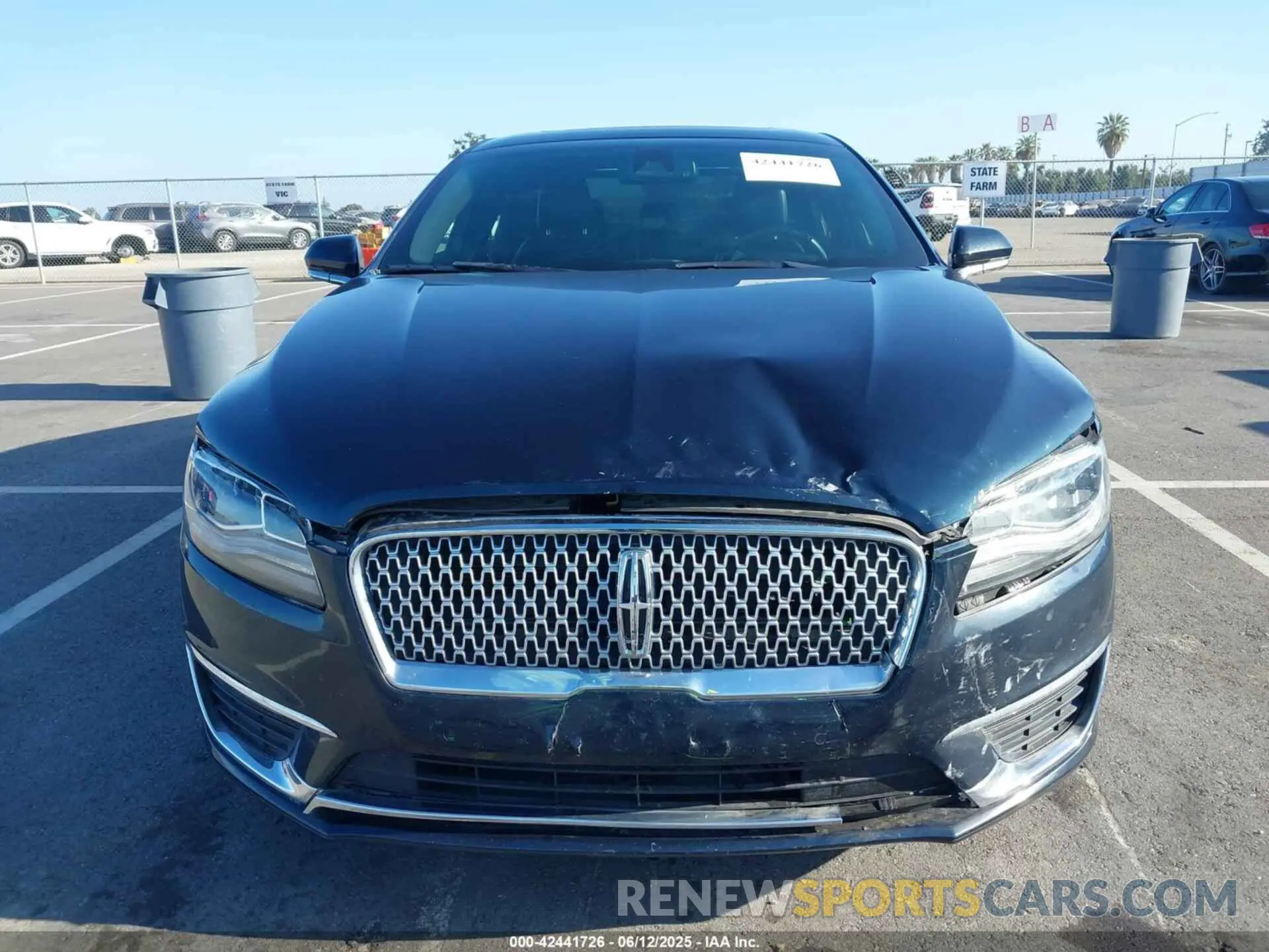 12 Photograph of a damaged car 3LN6L5LU1LR603584 LINCOLN MKZ 2020