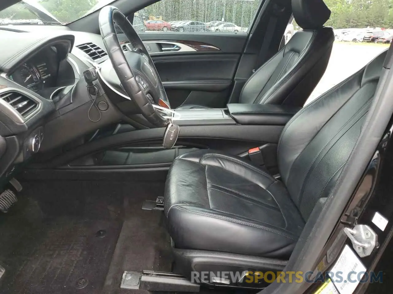 7 Photograph of a damaged car 3LN6L5LU2LR613511 LINCOLN MKZ 2020