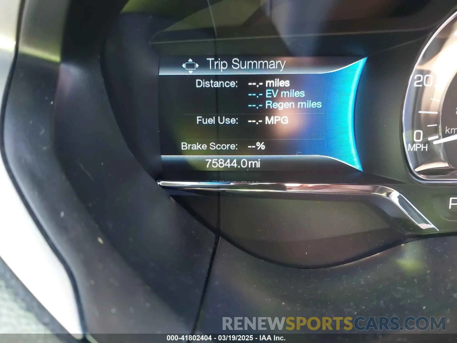 16 Photograph of a damaged car 3LN6L5LU4KR621656 LINCOLN MKZ HYBRID 2019