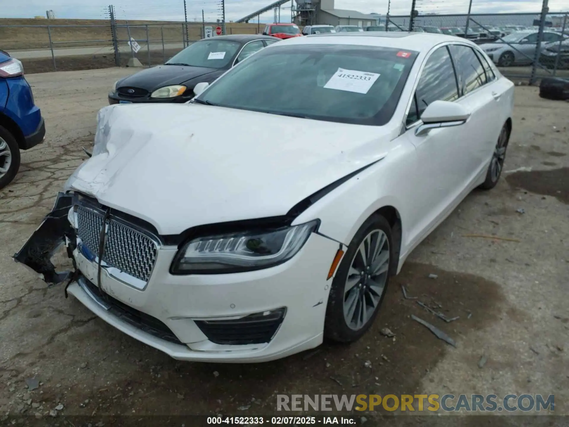 2 Photograph of a damaged car 3LN6L5MU1KR631351 LINCOLN MKZ HYBRID 2019