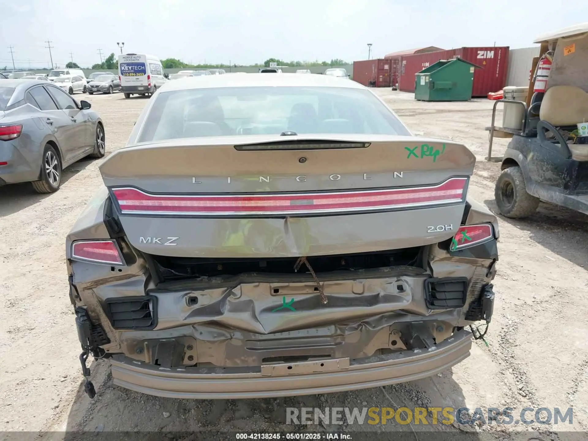 17 Photograph of a damaged car 3LN6L5MU3KR607827 LINCOLN MKZ HYBRID 2019