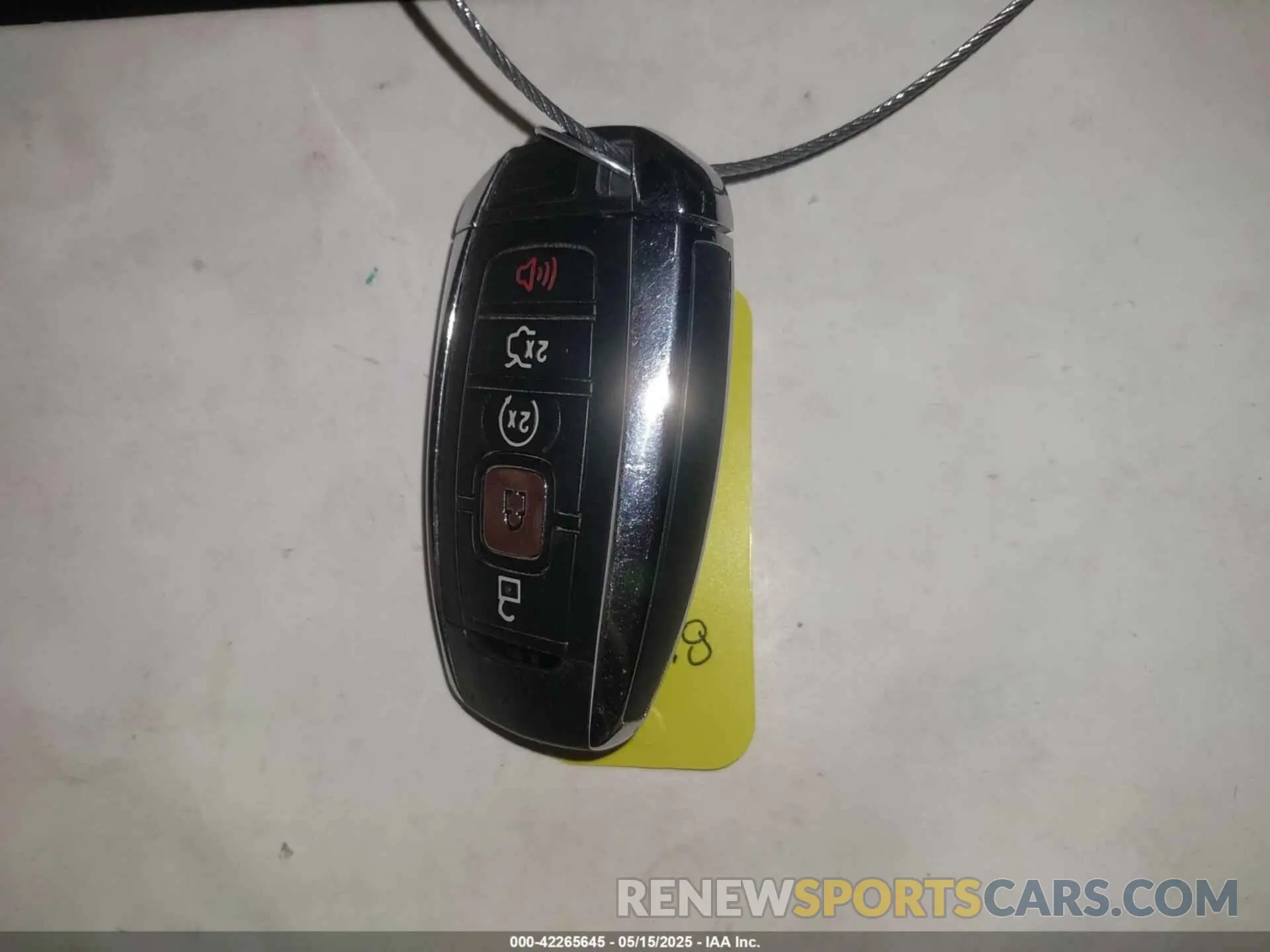11 Photograph of a damaged car 3LN6L5MU3KR618696 LINCOLN MKZ HYBRID 2019