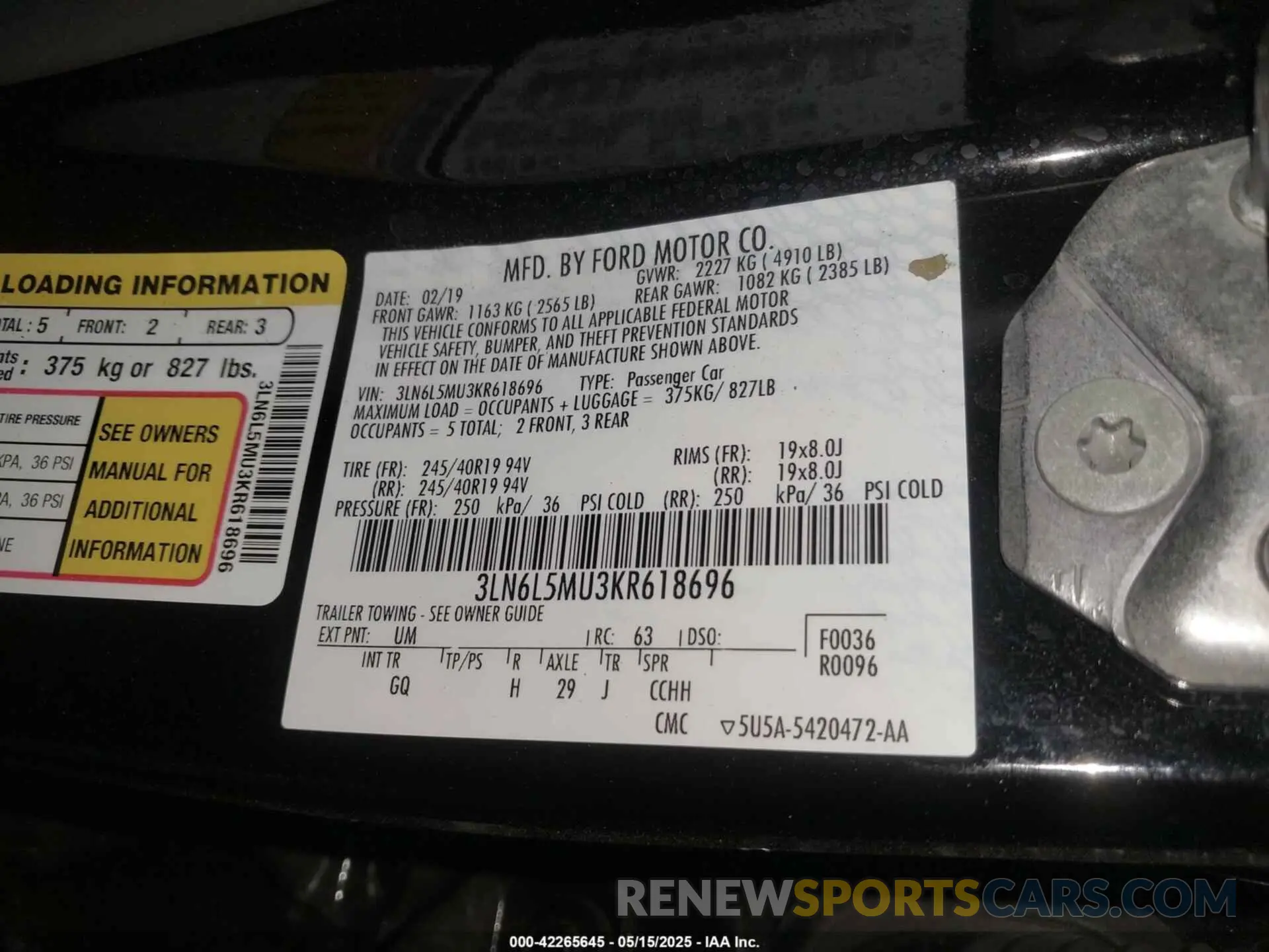 9 Photograph of a damaged car 3LN6L5MU3KR618696 LINCOLN MKZ HYBRID 2019