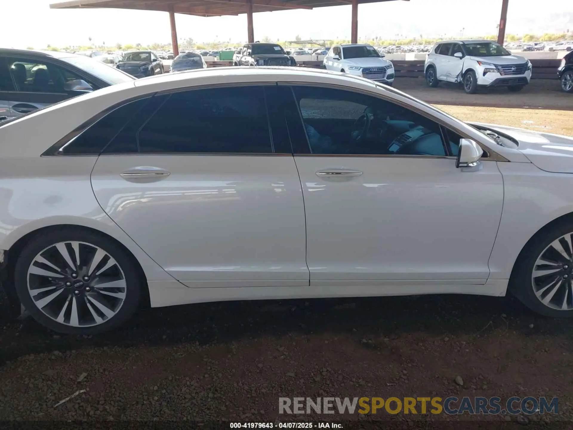 13 Photograph of a damaged car 3LN6L5MU8KR608469 LINCOLN MKZ HYBRID 2019